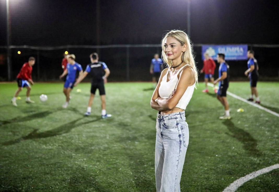 Futbol oynarken güzellik kraliçesi seçildi, şimdi de kulüp başkanı oldu! Hem oynuyor, hem yönetiyor 2